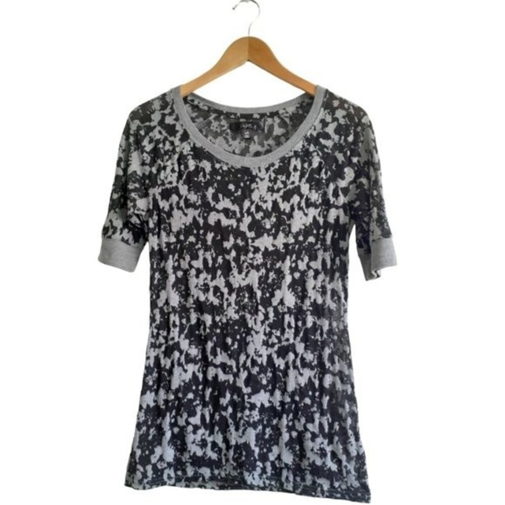 City Streets Semi Sheer Black and Gray Lightweight Pullover Scooneck Top L/G